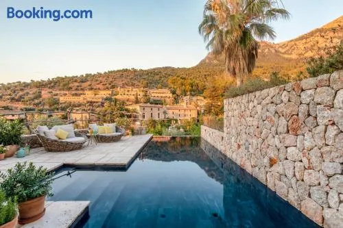 Mallorca Villa with Private Pool, Villa 1009 - Image 1