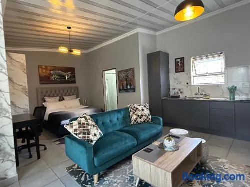 CalmeQuies Home - Image 1
