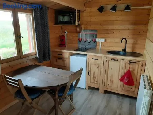 Gîte à la ferme- Chalet à la nuitée - Image 1