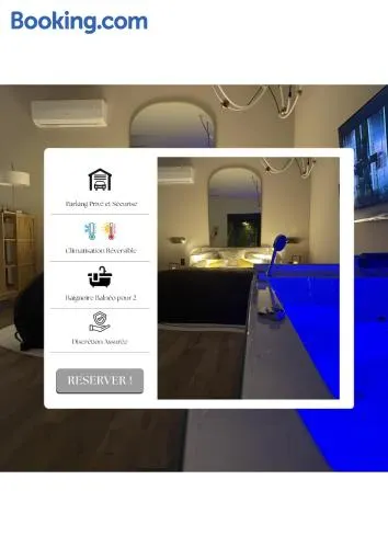 La Love Room - Balnéo - Garage Privé - Image 1