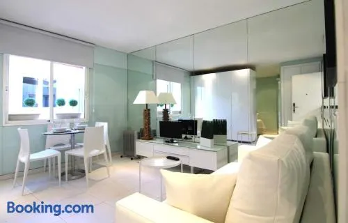 Apartamento Gran Via IV -Quinto Piso Sin Ascensor- - Image 1