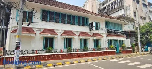 The Boat Jetty Bungalow - Image 1