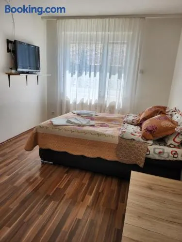 Casa Mea Privatzimmer 2 - Image 1