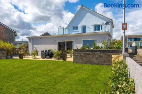 Crail 5 Bedroom Villa - Image 1
