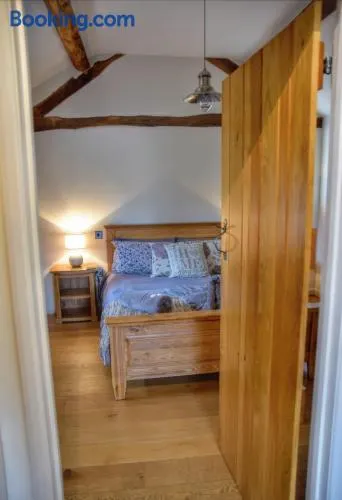 Smithy Cottage - Image 1