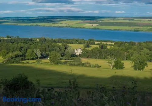 Foulis Cottage, Foulis Estate, Highland Scotland - Image 1