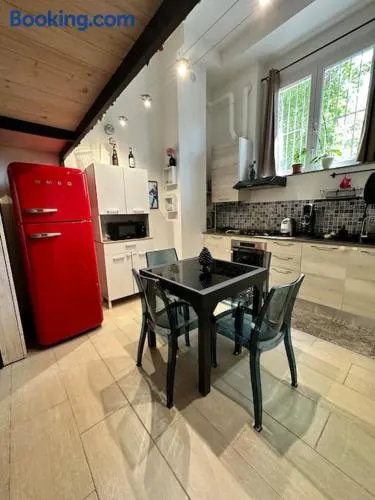 Loft moderno con terrazzo - Image 1