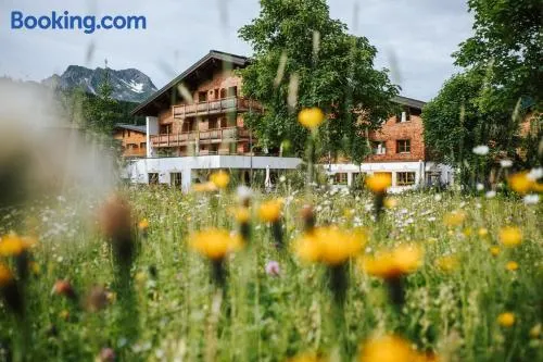 Hotel Aurora - Image 1