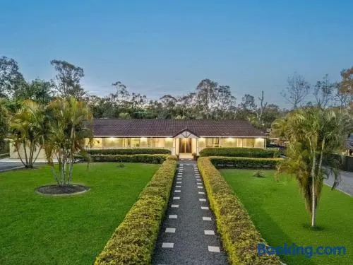 Luxury Retreat with Resort Pool, Home Cinema - Image 1
