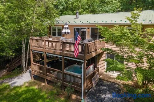 Waterfront Hideaway by Railey Vacations - Image 1