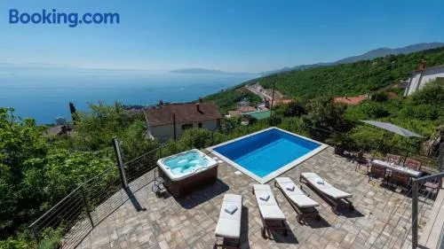 Villa Terra by Villas Guide - Image 1