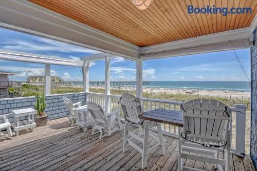 Sweet Carolina by Sea Scape Properties - Image 1