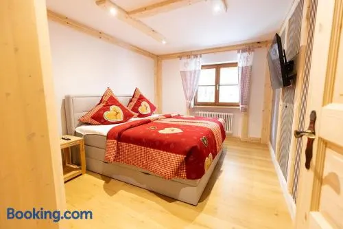 Chalet Au - Image 1