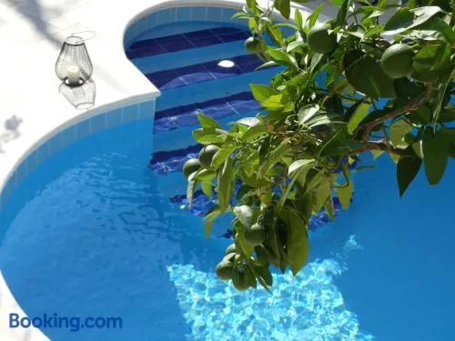 Villa Rose - Image 1