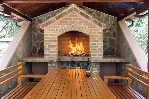 Vacation house Maslina - Image 1