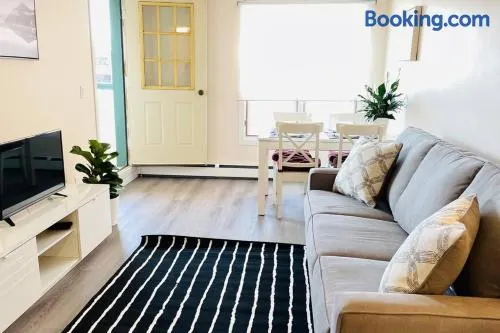 unit #303 Mountain view 1BR in Canmore DownTown - Image 1