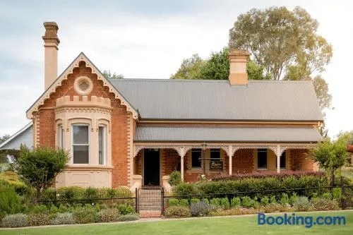 The Monarch Tumut - Luxury in the valley - Image 1