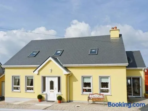 Quay Road Cottage - Image 1