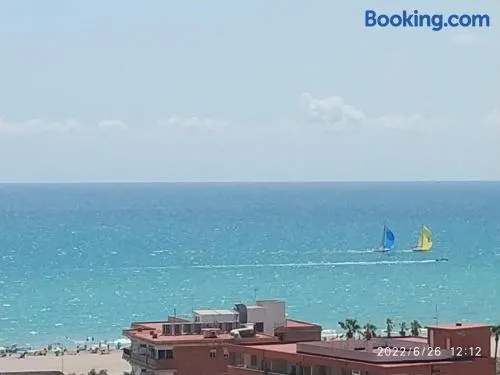 Bonito apartamento con piscina cerca de la playa. - Image 1