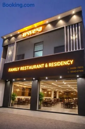 Shaandaar Hotel, Family restaurant with Ac rooms - Image 1