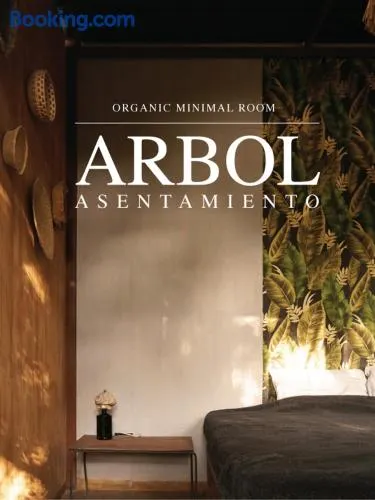 Los Asentamientos - Image 1
