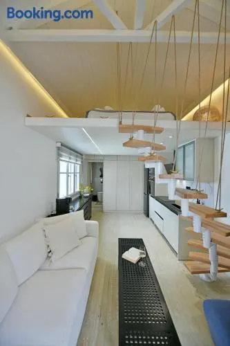 Pearl House - Image 1