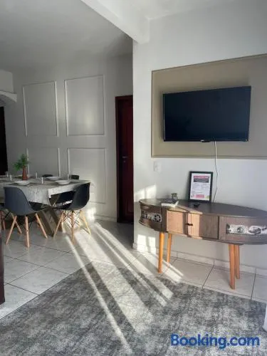 Lindo Apartamento na Sede de Aracruz ES - Image 1