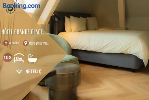 Hotel Grand Place - Image 1