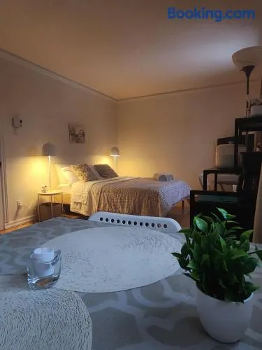 Chambre Zen, Résidence paisible près de Montréal - Image 1