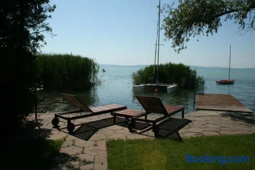 Beach house - Image 1