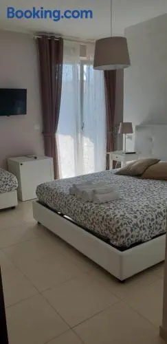B&B Home Sweet Home - Image 1