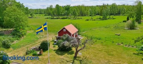 Fully equipped cottage near the sea - Image 1