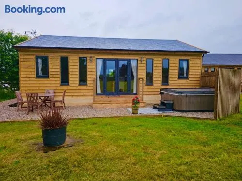 Edgmond Lodges - 1 & 2 Bed Luxury Log Cabins with Private Hot Tubs Derbyshire - Image 1