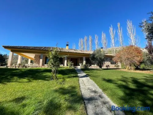 Casa Fuentes de Ledina - Image 1