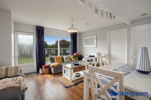 5 Norton Park - Image 1