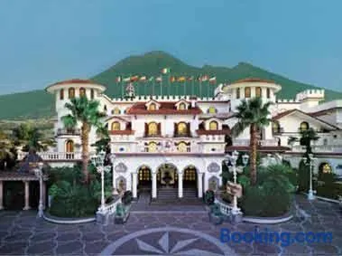 Grand Hotel La Sonrisa - Image 1