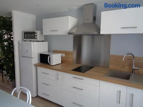 Appartement indépendant LE PANASSA, Centre ville, Garage privé - Image 1