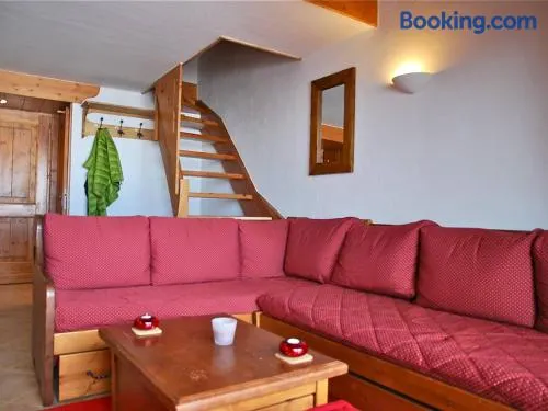 Duplex 3 Chambres Les Arcs 1800, Accès Direct aux Pistes, 6 Personnes - Image 1