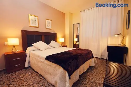 Apartamentos Turísticos Ceres Parking Gratis - Image 1