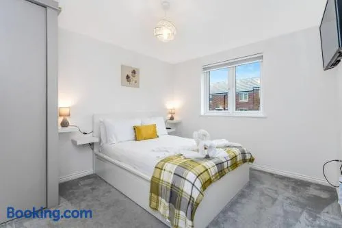 GuestReady - Edinburgh Elegant home - Image 1