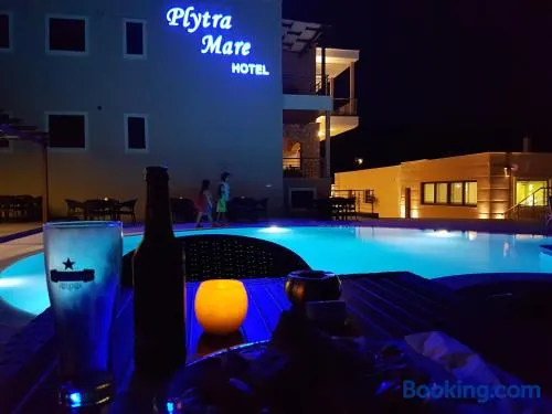 Plytra Mare Hotel - Image 1