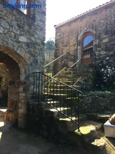 une chambre d hôtes avec petit dejeuner - Image 1