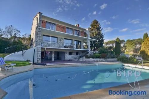 Magnificent residence with swimming pool and garden in Mougins - Image 1