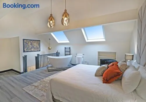 Black Pearl Stays - Saltburn Apartments - Image 1