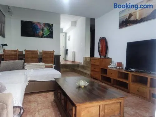 Apt 2 bedrooms and garden near Alcalá Henares - Image 1