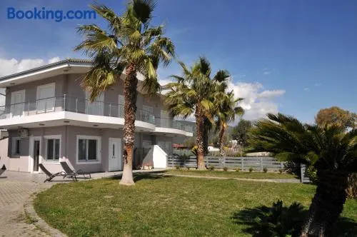 Cozy beach home in Faros, Raches - Image 1