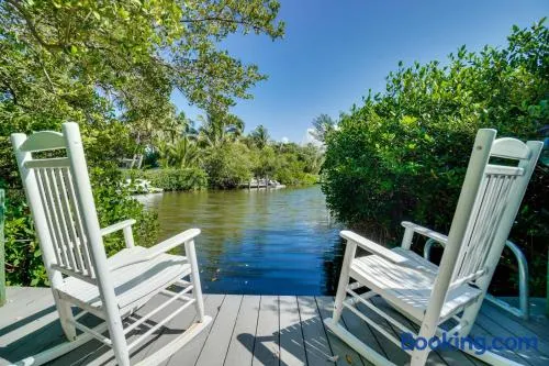 Come enjoy the Private Dock and Heated Pool just a short walk from the White Sandy Beaches - Image 1