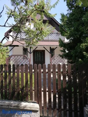 Napraforgó Vendégház - Image 1