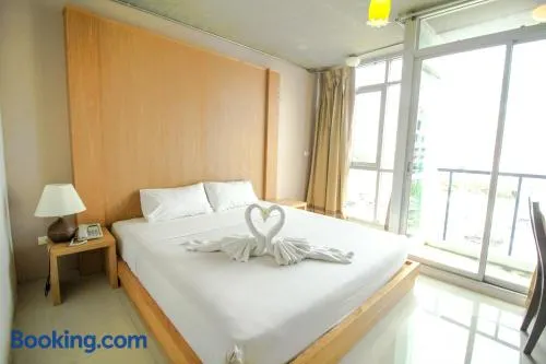 Bansabai Sabaidee Service Apartment - Image 1