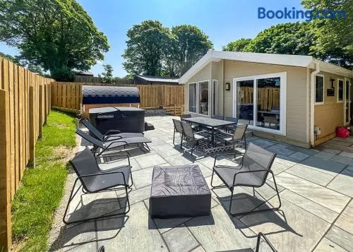 Hamlet Lodge Retreat At Calloose Holiday Park - Image 1